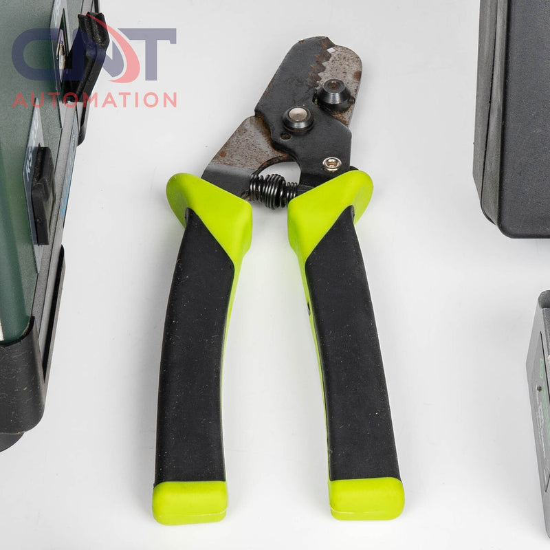 GreenLee 910FS Core Alignment Optical Fiber Fusion Splicer With Fiber Cleaver